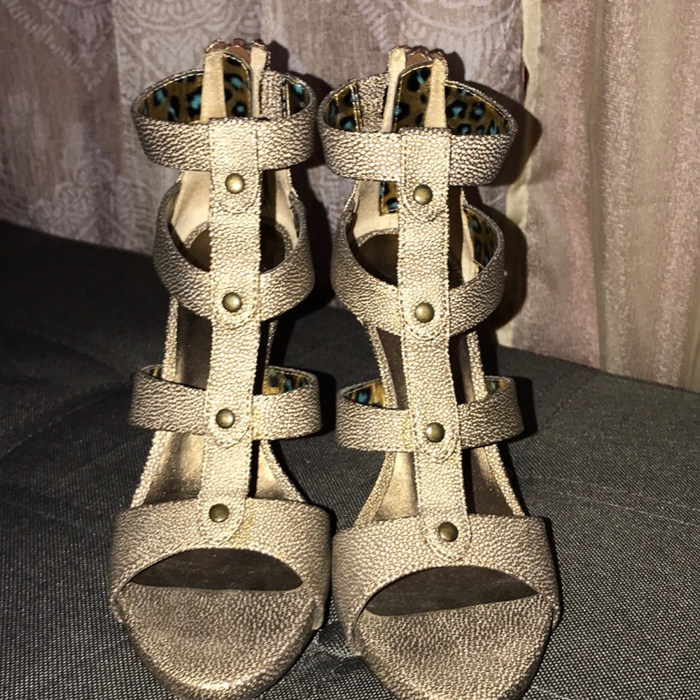 Bisou Bisou heels